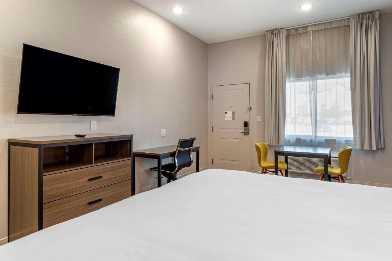 Clarion Pointe Port Arthur-Beaumont South Екстер'єр фото
