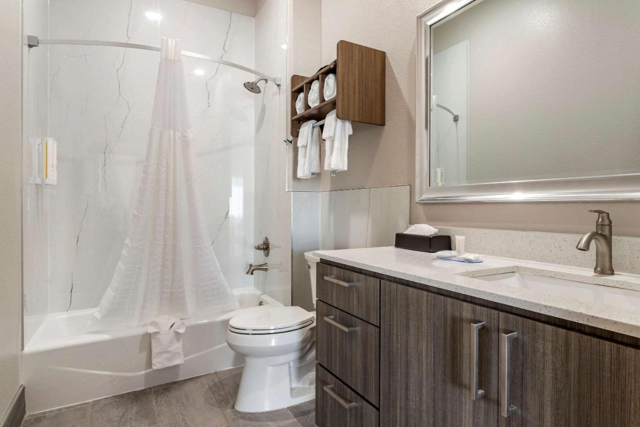 Clarion Pointe Port Arthur-Beaumont South Екстер'єр фото